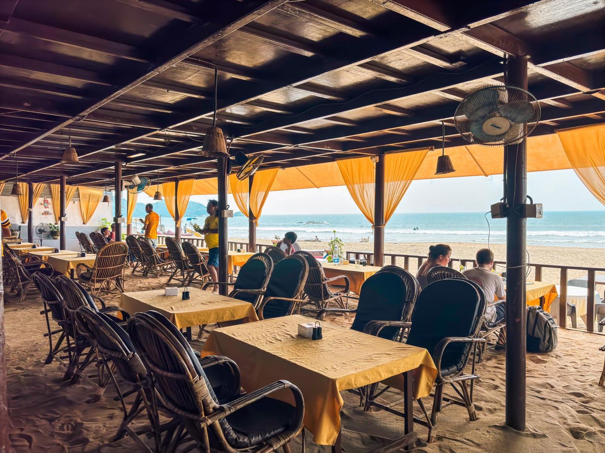 Agonda Sunset Beach Resort Buitenkant foto